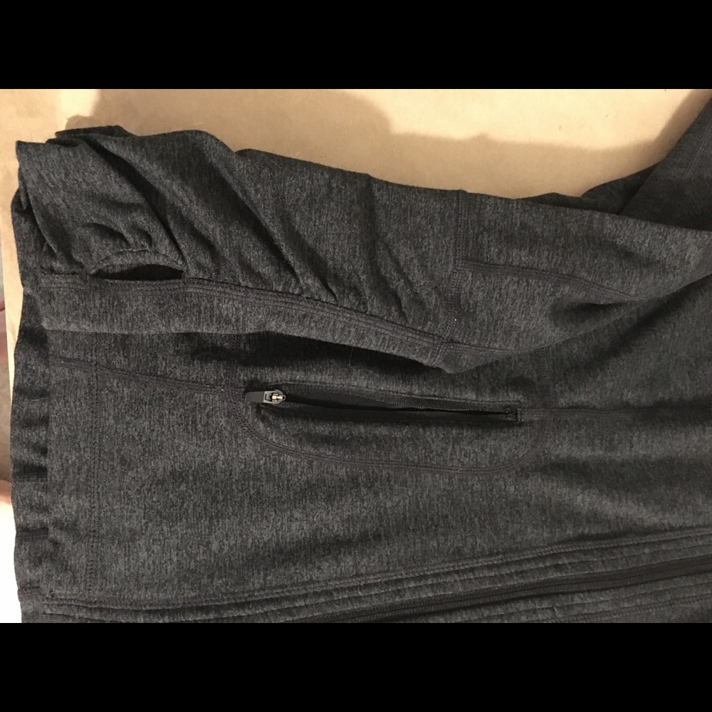 Zella jacket - Picture 4 of 6